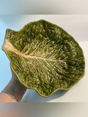 Vintage Secla Portugal Majolica Ceramic Lg 13” Green Cabbage Leaf Serving Bowl